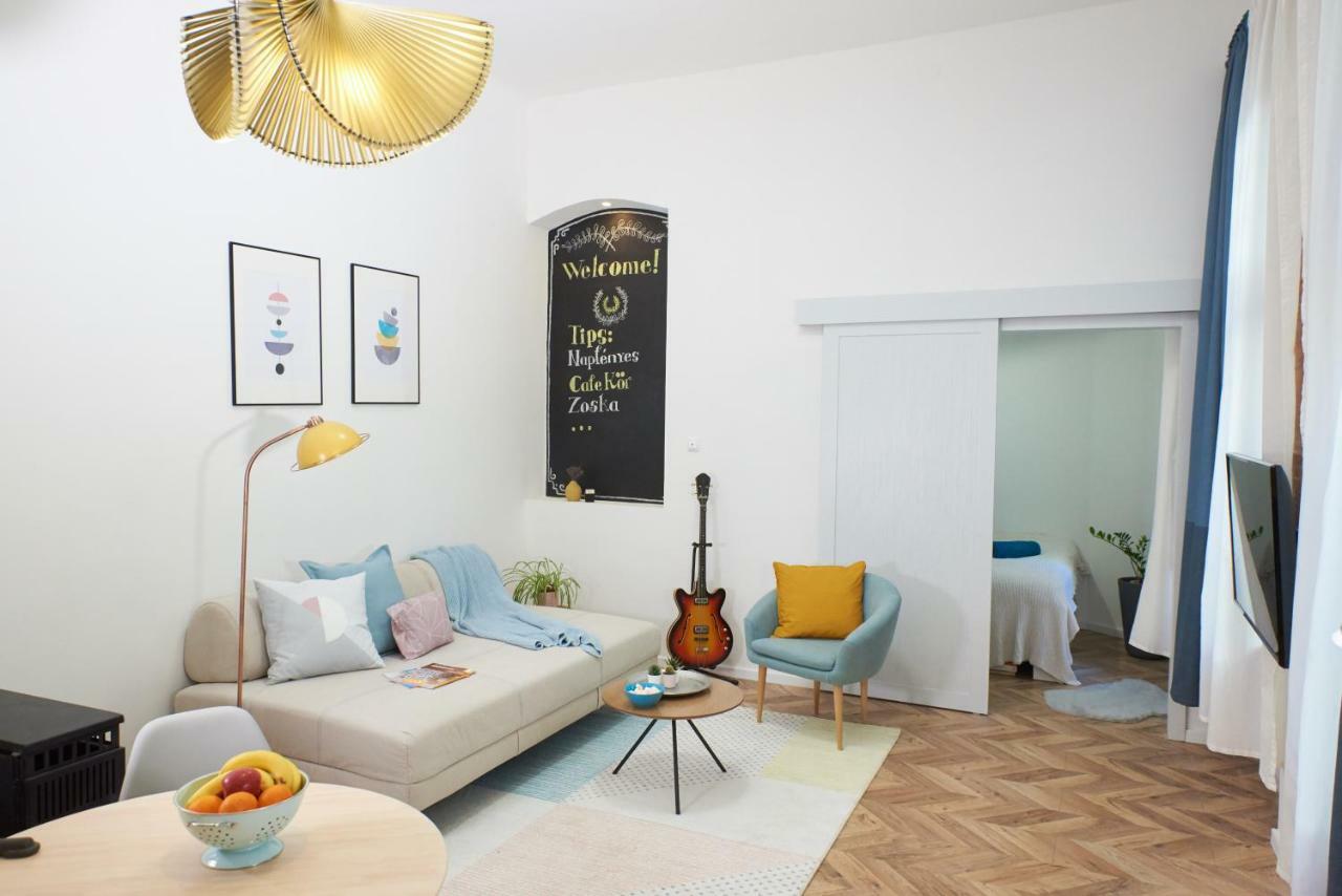 Apartamento Self Check-In Cozy Stylish Flat By Vaci Street Budapest Exterior foto