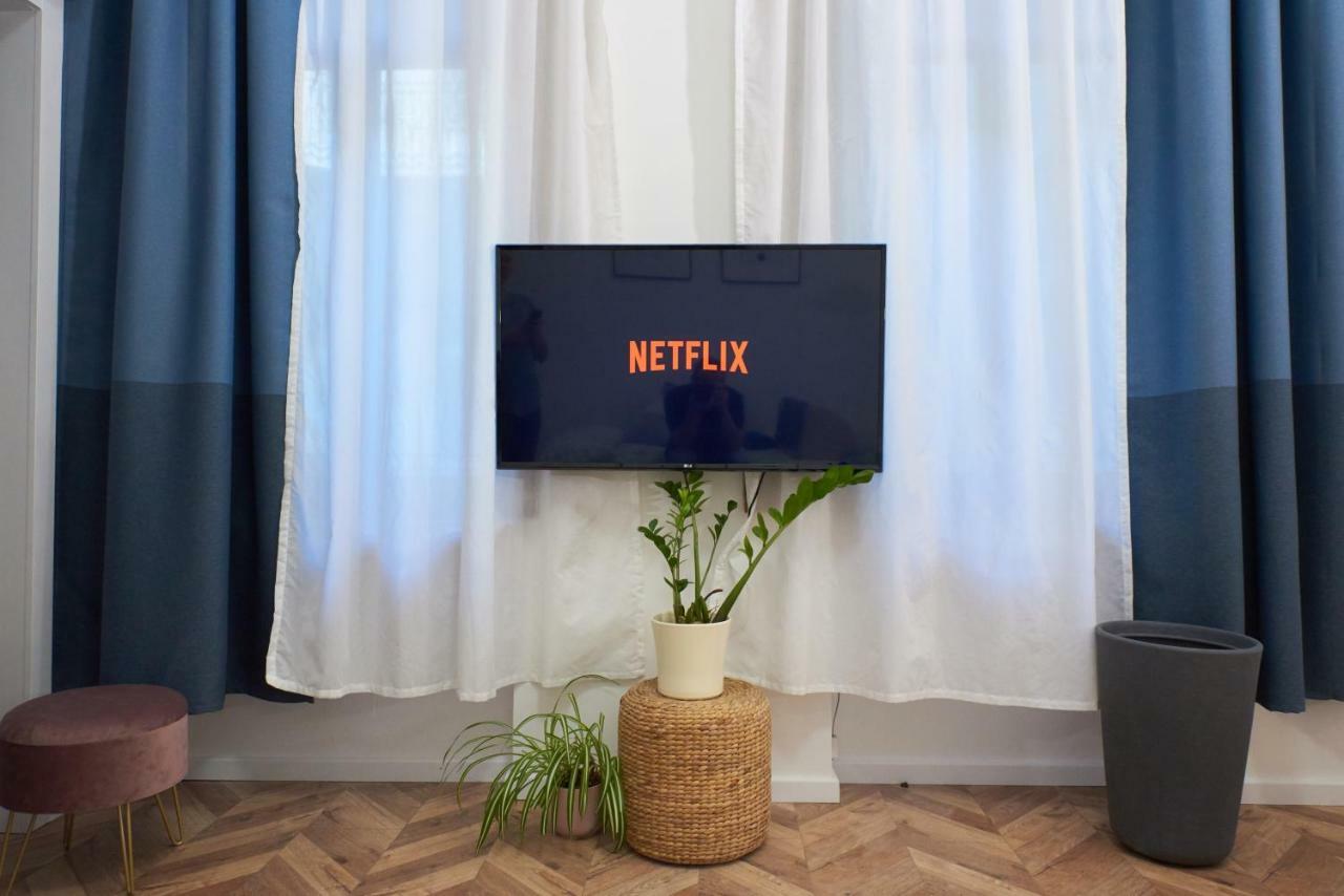 Apartamento Self Check-In Cozy Stylish Flat By Vaci Street Budapest Exterior foto